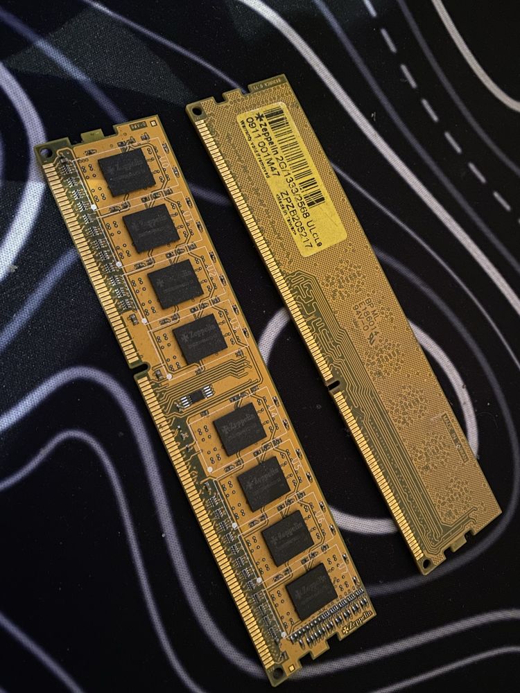 Оперативная память Zeppelin DDR 3 2gb x 2