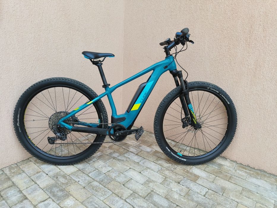 Bicicleta electrica CUBE in stare perfecta