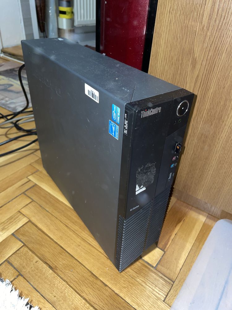 Pc intel i5 3470, 8gb ram, Nvidia GT 630 2gb, HDD 500gb. Pret fix