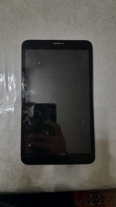 Планшет и телефон