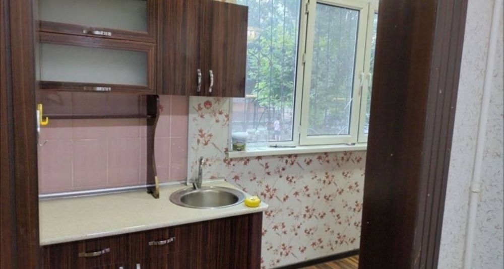 Продаётся квартира на чиланзар 15.Сафия