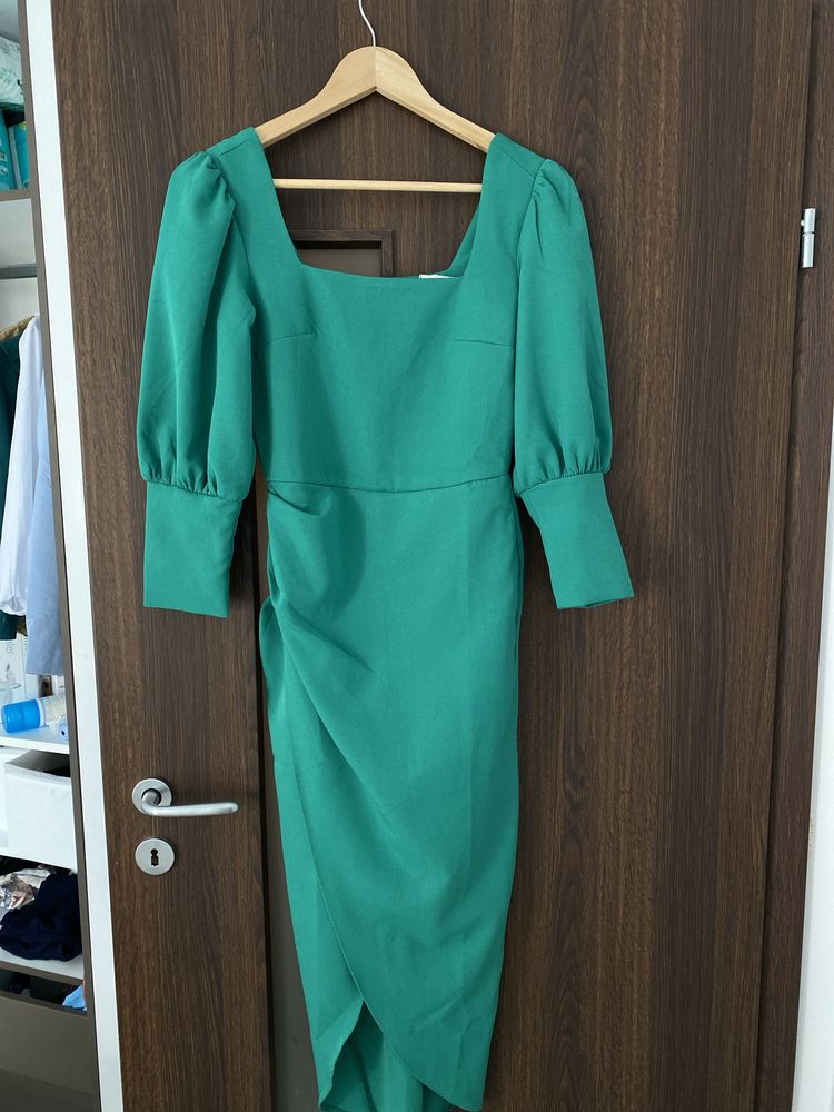 Rochie culoare verde smarald marimea S