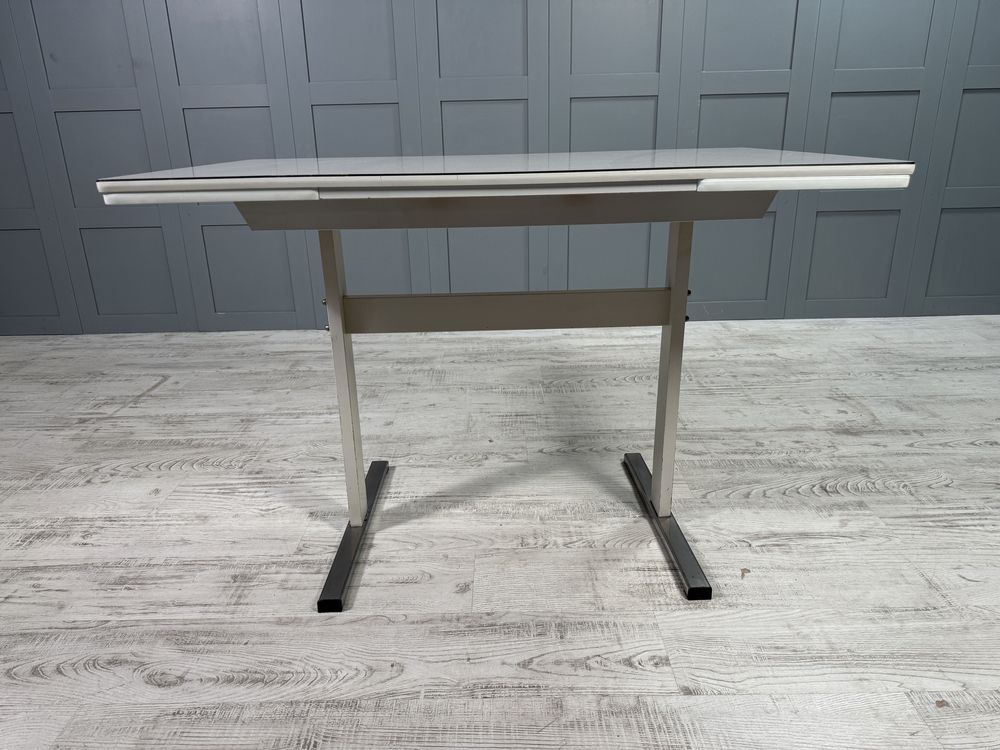 Трапезна маса, разтегателна- Formica от 70-те Г455