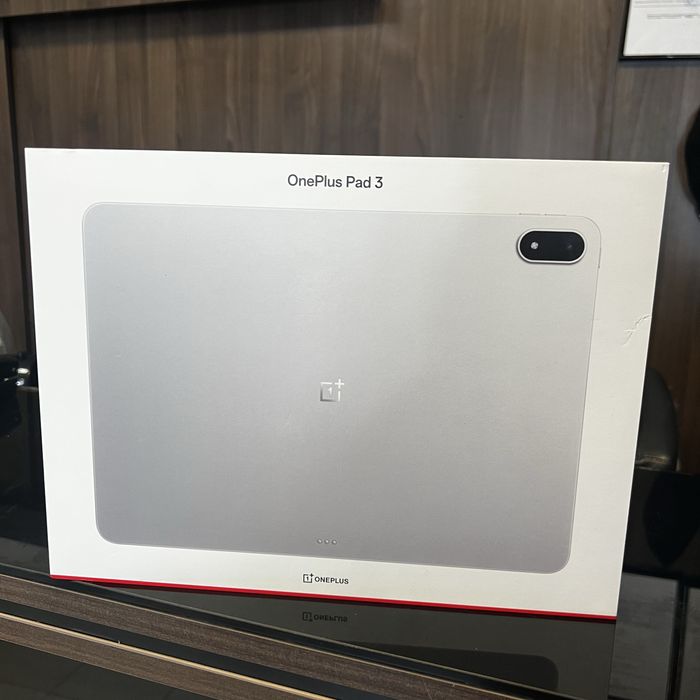 Нов! 2г. Гаранция! OnePlus Pad 3 13.2 16GB RAM 512GB, Silver