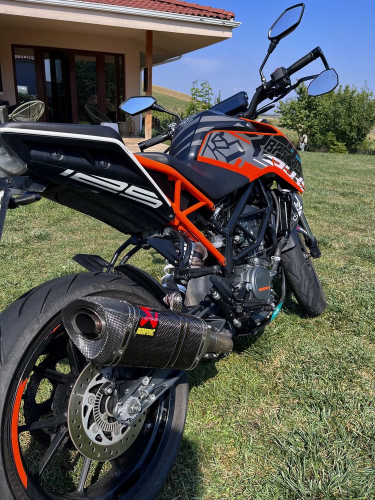 KTM DUKE 125 ABS Akrapovic