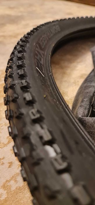 Cauciucuri set BONTRAGER XR2 29x2.2 si camere cst
