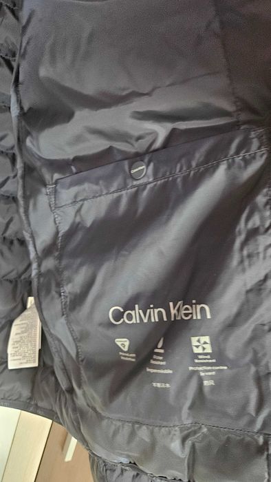 Ново мъжко яке Calvin Klein