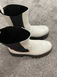Ghete piele Zara