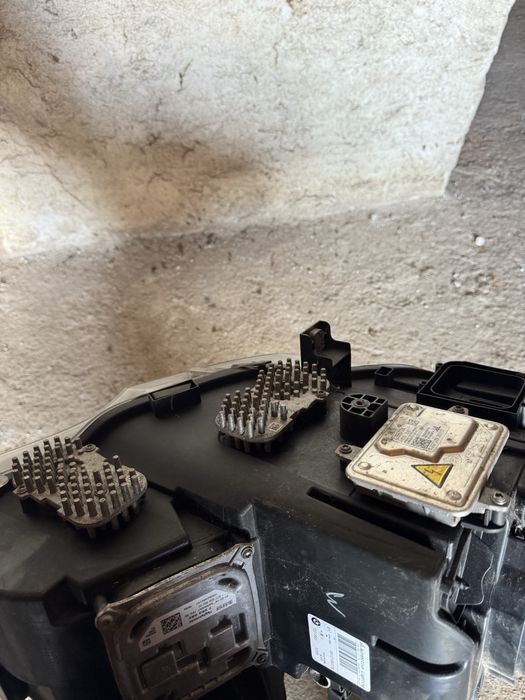 Ляв би ксенон фар бмв х5,е70 фейс(lqv bi xenon far bmw x5, e70 lci)