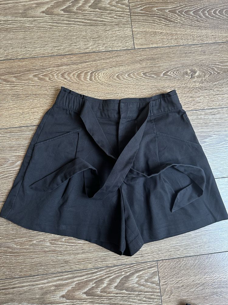 Къси панталонки зара zara
