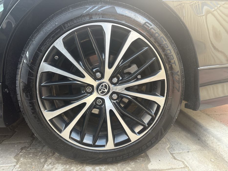 Летние шины с дискамами 245/45/R18