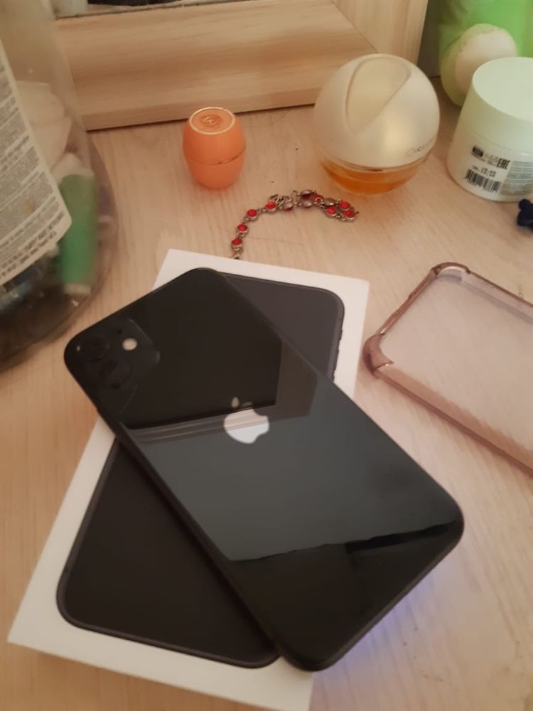 Iphone 11 Торг есть)