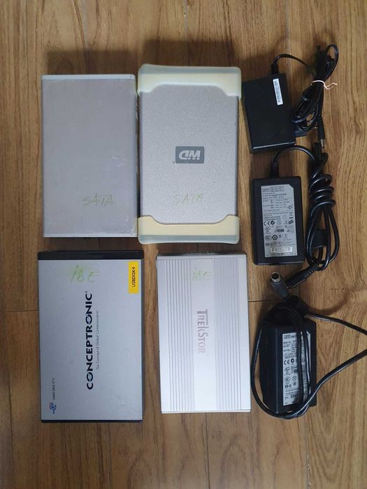 Carcase/rack extern pentru HDD de 3,5/2,5