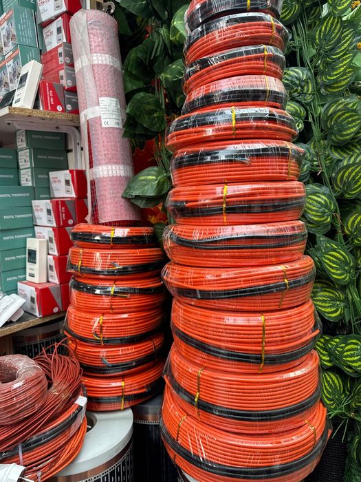 Tyopli Pol Тйопли Поль