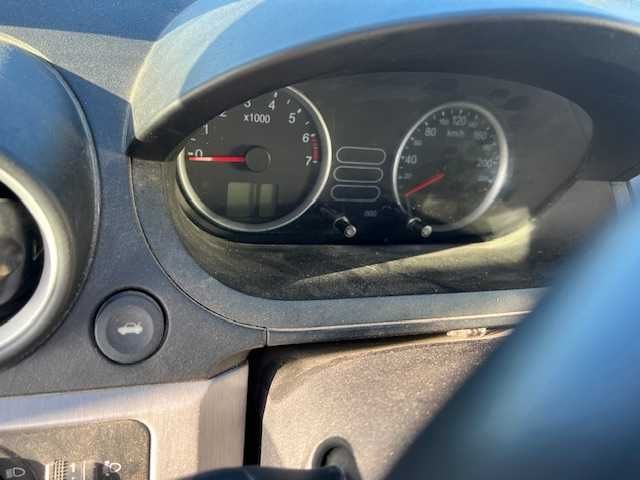 Dezmembrez Ford Fiesta 2004 1.3 benzina 51kw 70cp,A9JA