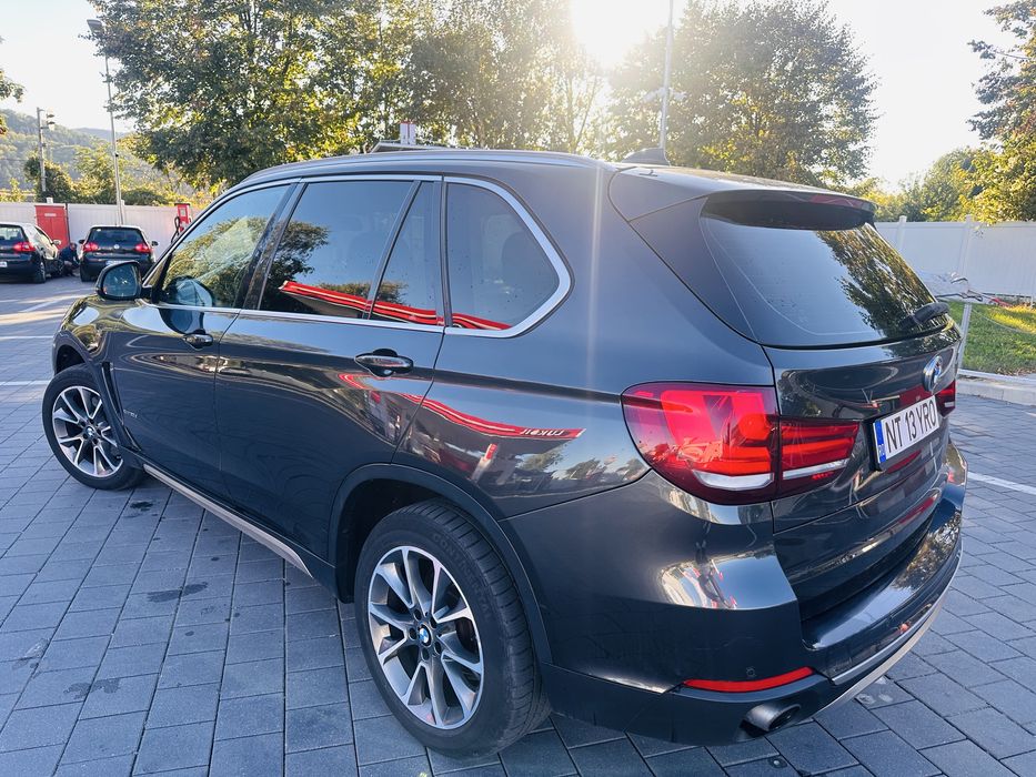 Bmw X5-2014-3.0d-258cp-E6-F15-4x4