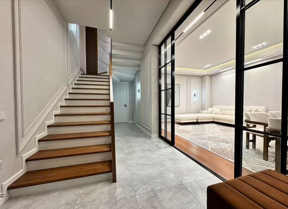 Продается коттедж близнецы ул.Саламатина