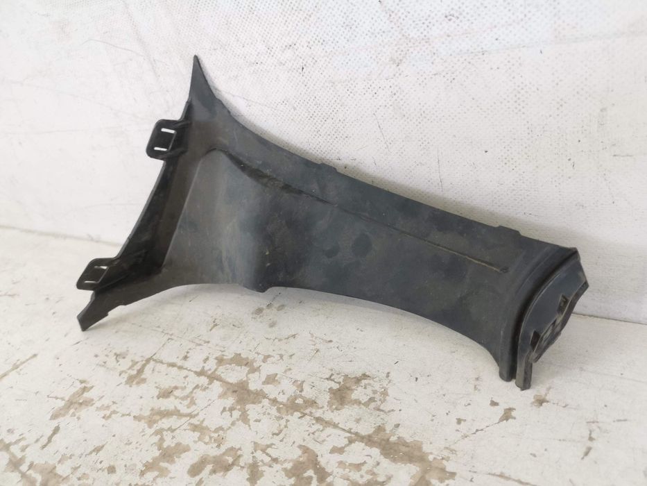 Въздухоотводител на предна дясна броня Мерцедес-Бенц ЦЛС-Клас / Merced