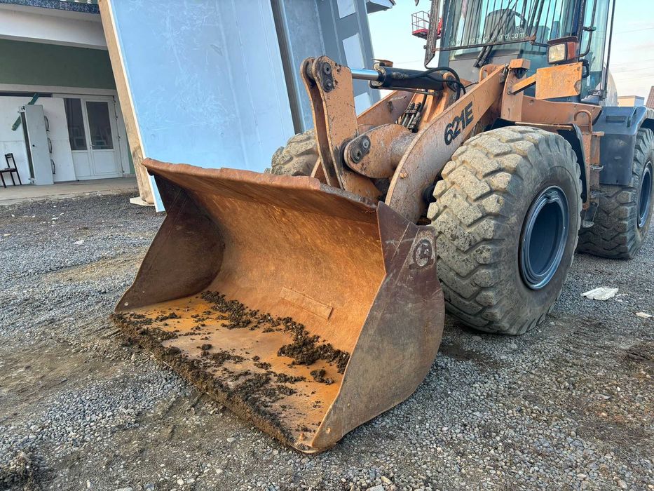 Incarcator frontal vola Case 621E  , 13 tone, 2011