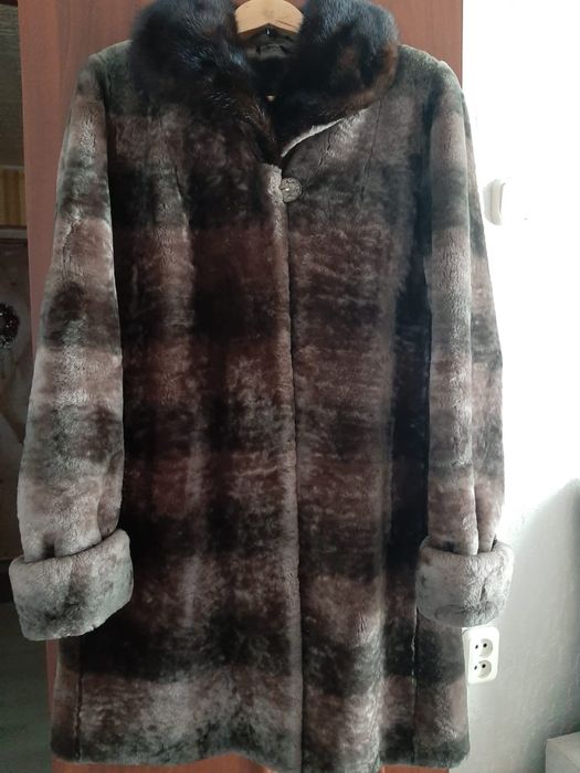 Продам цигейковую шубу