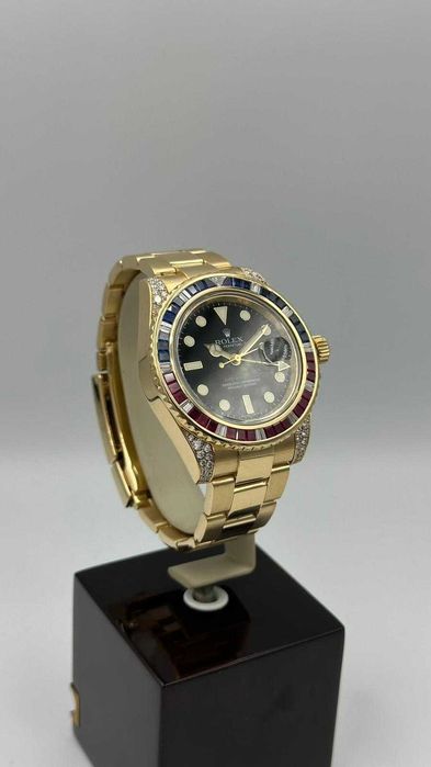 Rolex GMT-Master II 116758SARU 2009, 82500 euro.