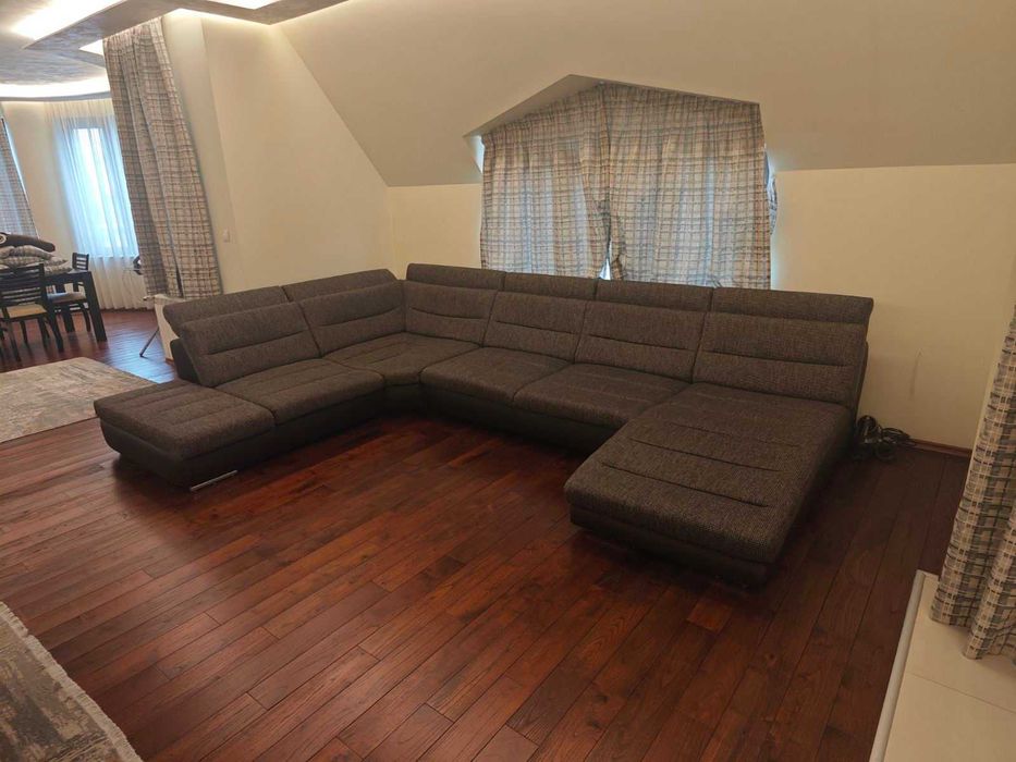 Диван 3,65 х 2,65 м.