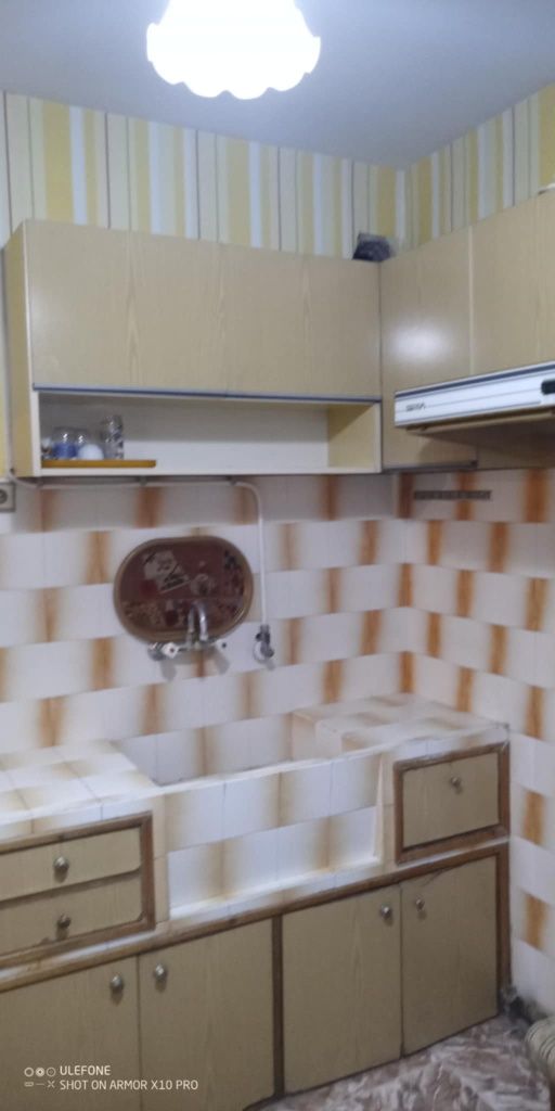 Дава се под наем Многостаен апартамент в Хасково, Център - 98 кв.м за 204 € - Снимка #2