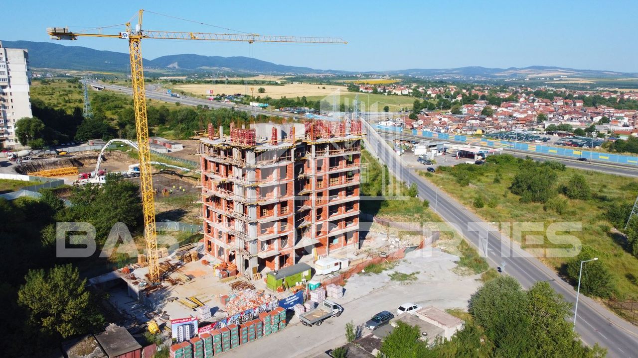 Продава се Двустаен апартамент в София, Люлин 5 - 71 кв.м за 1354 €/кв.м - Снимка #2