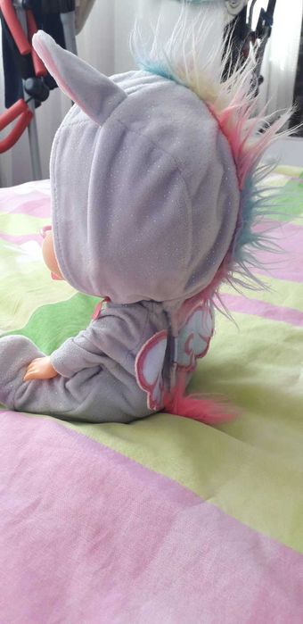 Интерактивна плачеща кукла Джена