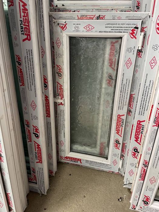 Готовыйе Форточки и Алиминевые Двери.