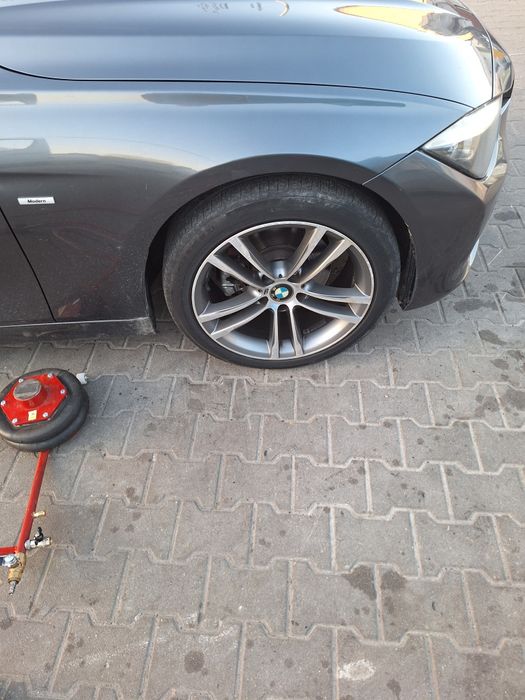 Jante Bmw pe 18 in stare buna