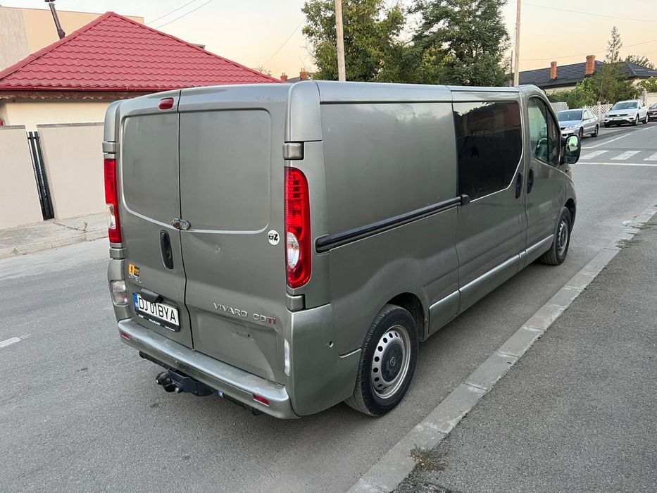 Opel vivaro 2.0 6 locuri