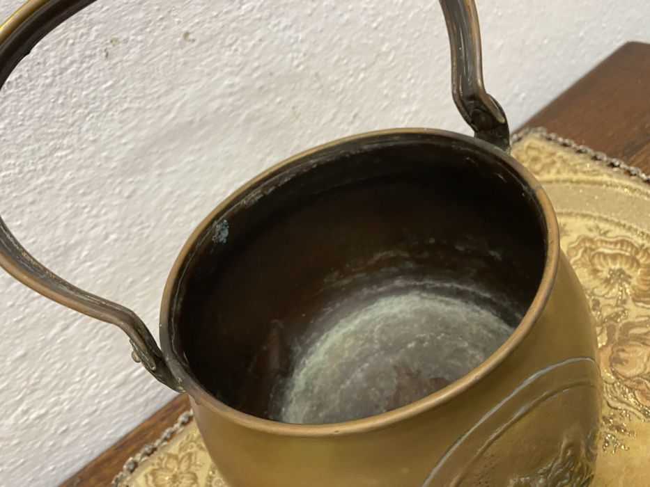 Месингова кашпа 1900 те колекционерска хералдическа украса