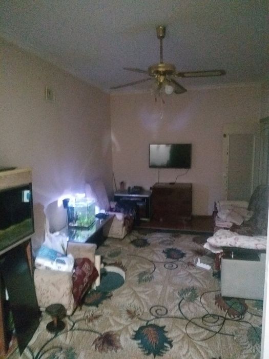 2 xonali uy 3 xona qlingan sotiladi