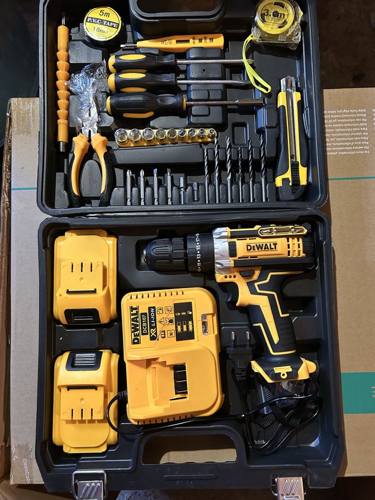 Ударен винтовелт DeWalt