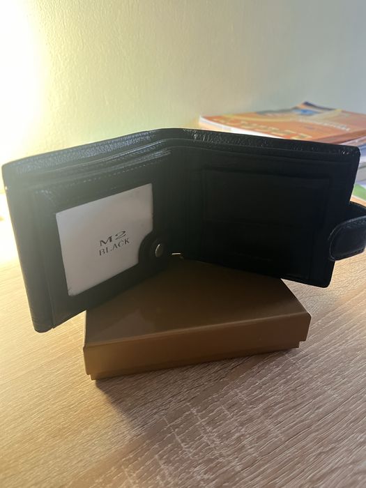 Мъжки портфейл естествена кожа