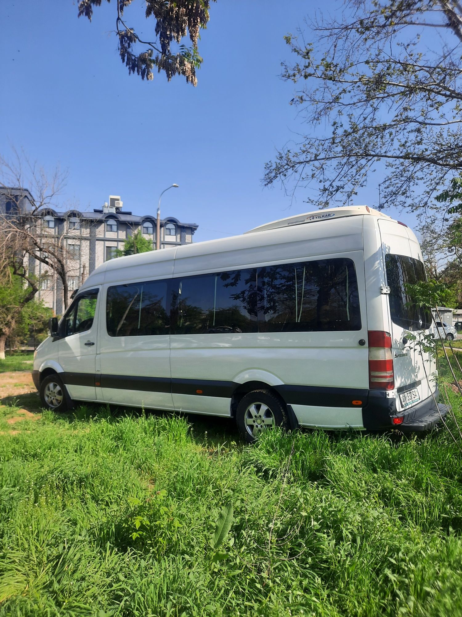 На заказ 'Mercedes Benz' Микро Автобуз 18 мест