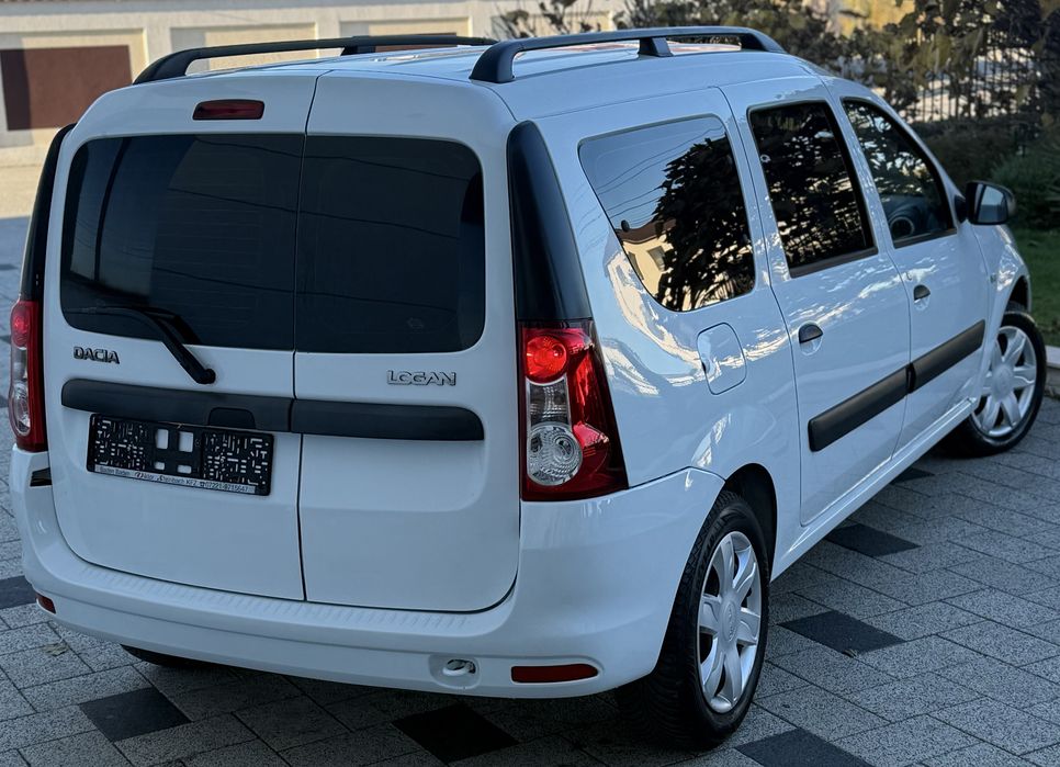 Vând Dacia Logan MCV 7 Locuri/Story/Webasto/GPS/Euro 5