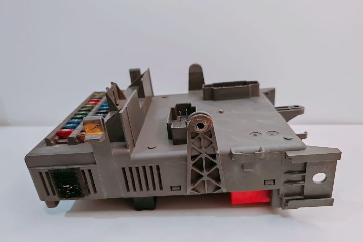 Panou Sigurante  8200004201E / 518095401 Renault Laguna a 2-a generat