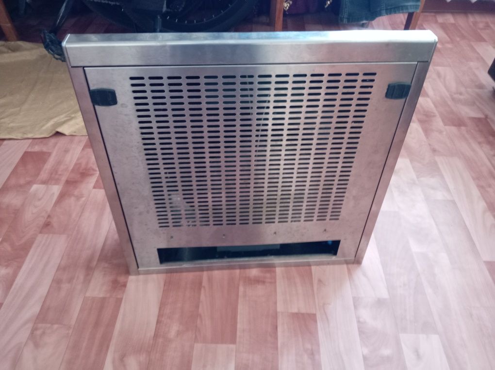 Продам вытяжку для кухни