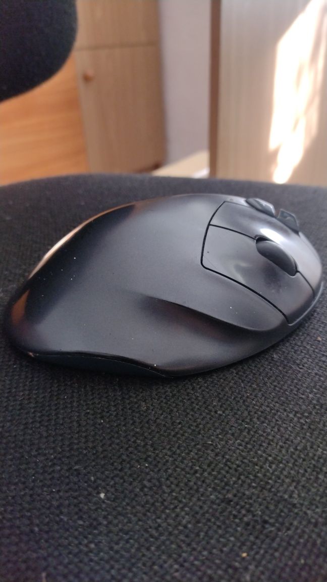 mouse Logitech M570