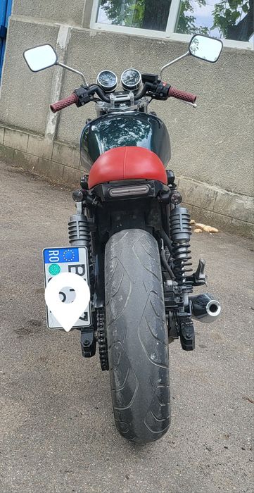 Kawasaki zephyr cafe racer