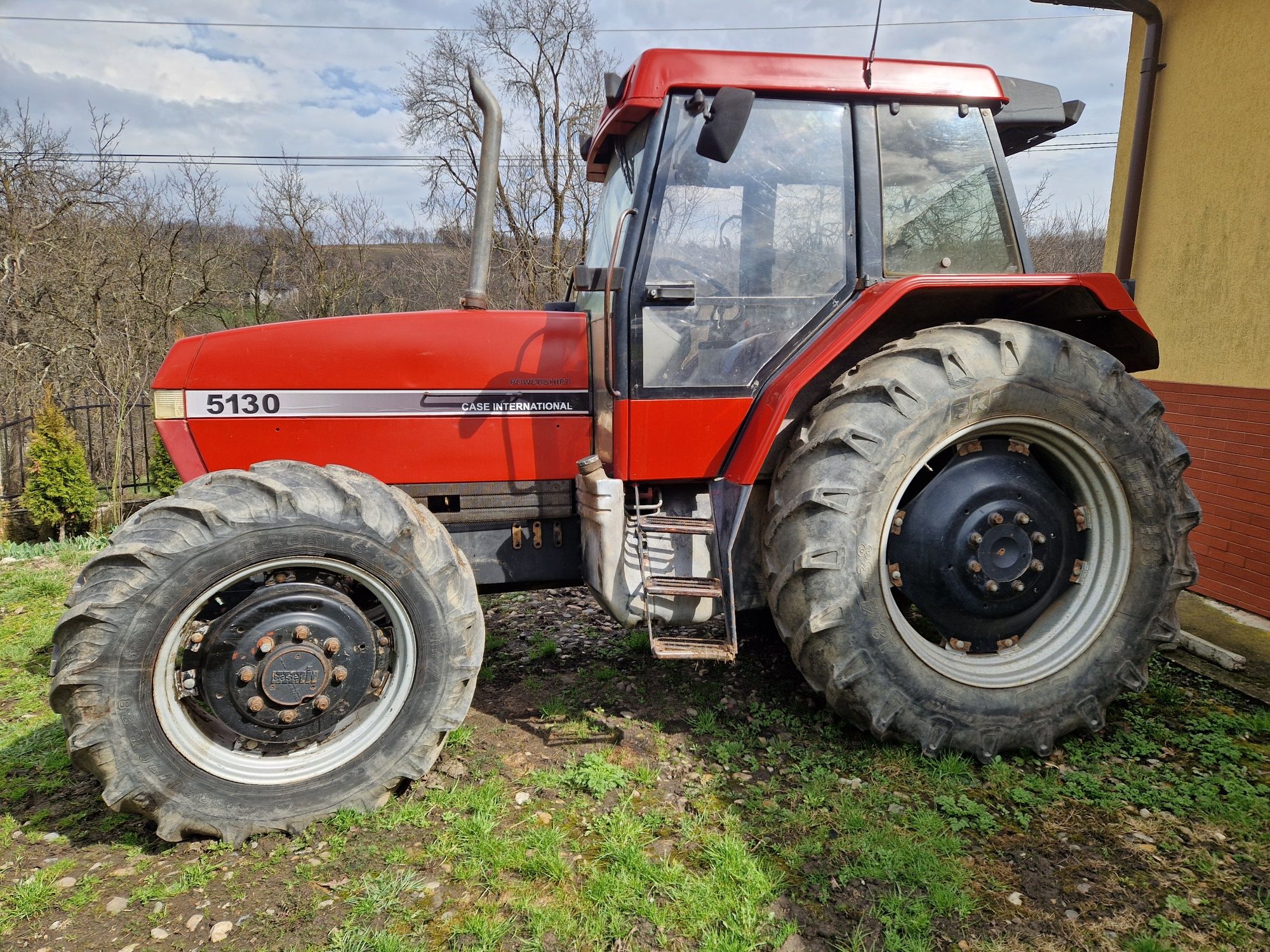 Tractor Case 5130