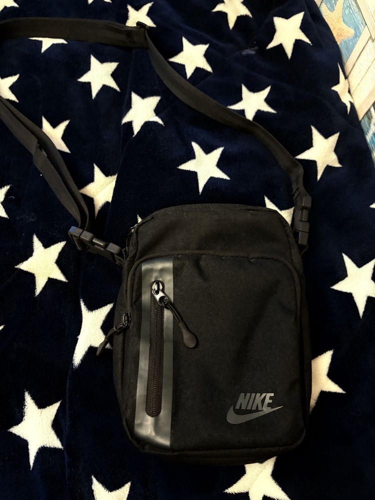 Nike чанта за през рамо