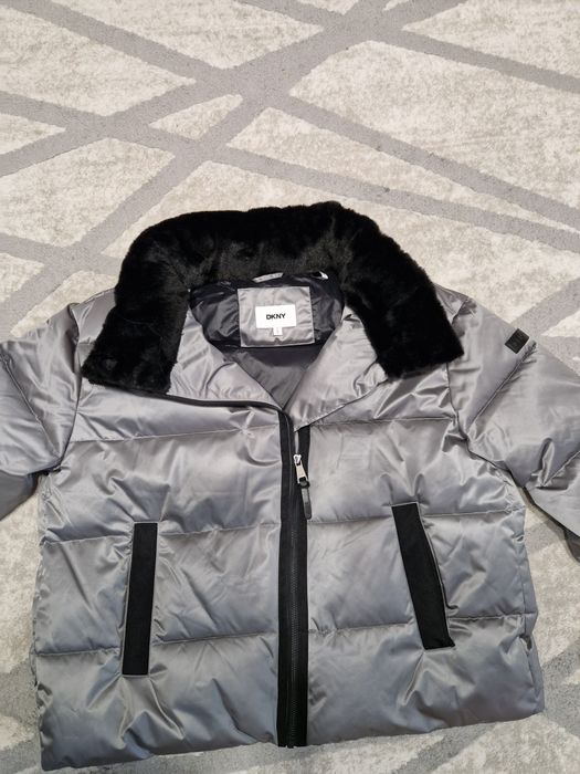 Geaca damă Dkny nouă