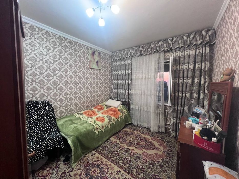 Продается квартира 5 массив куйлюк 4 комн [RV33]