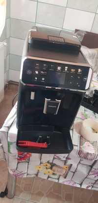 Espressor automat Philips LatteGo Seria 5400 EP5447/60