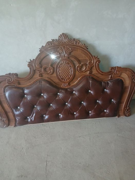 2 kishilik sipalni divan sotiladi