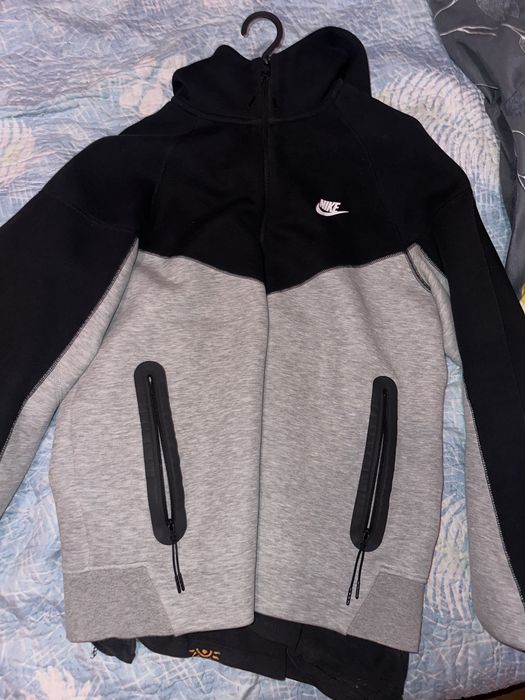 Nike tech fleece
