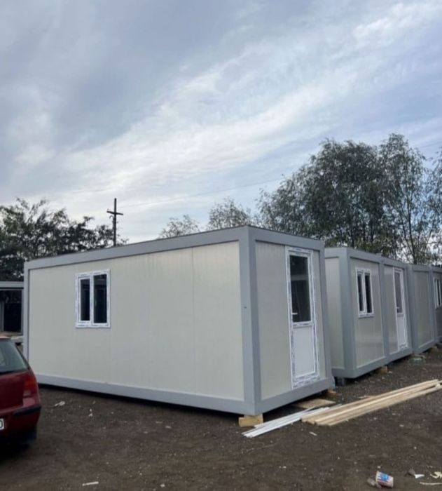 Vand containere modulare la super preț-calitate